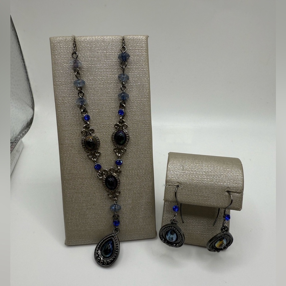 Vintage Avon Blue Teardrop Necklace & Earrings Set – Statement Jewelry